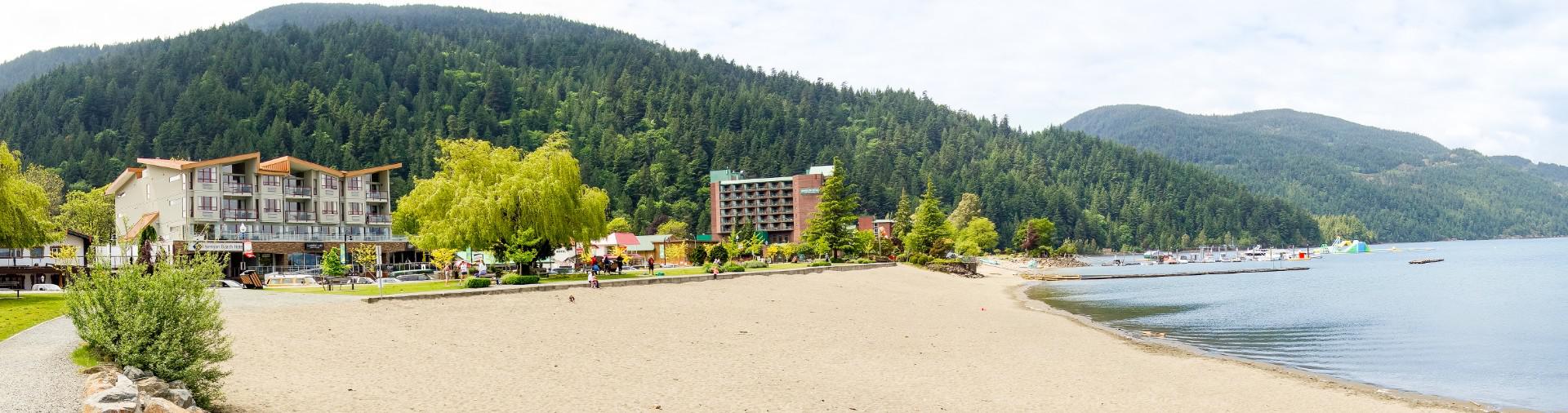 Harrison Hot Springs beach area